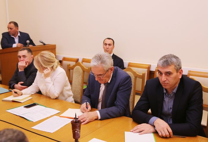Под руководством Анатолия Карибова обсуждены изменения в порядке выплат по договору обязательного страхования