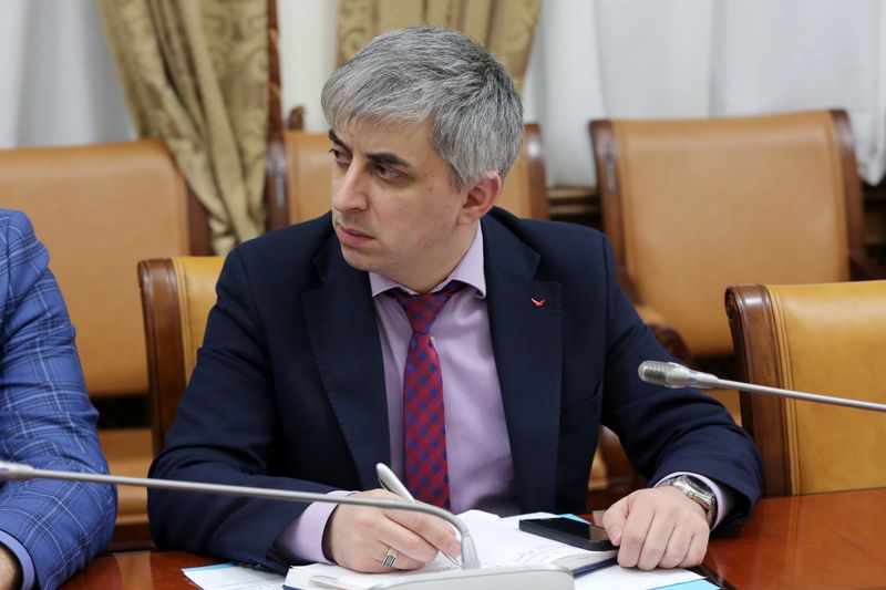 Артём Здунов провел экстренное заседание штаба по обеспечению безопасности электроснабжения Дагестана