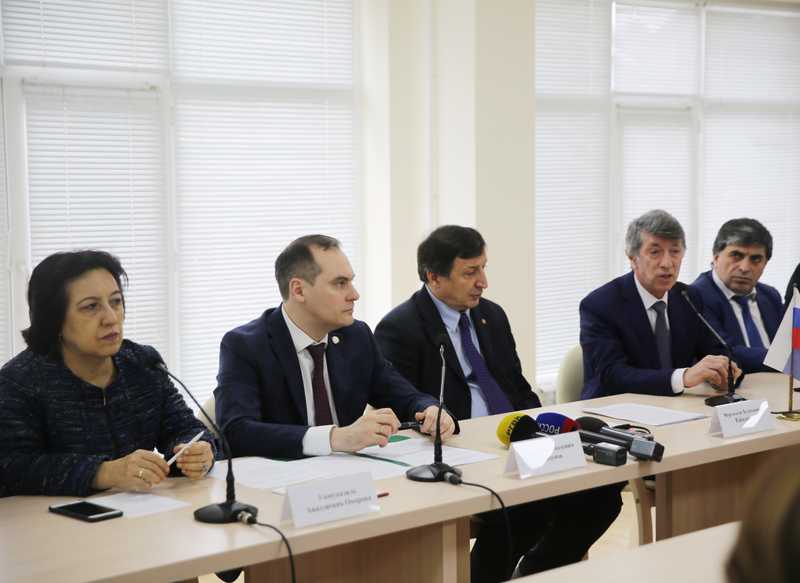 Премьер-министр Дагестана: «Все зависит только от нашей с вами активности»