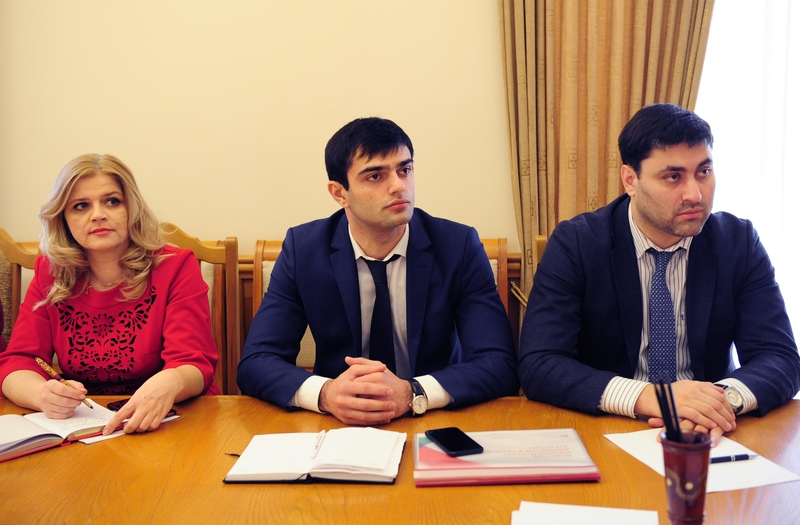 В Правительстве Дагестана обсудили развитие движения Юнармия