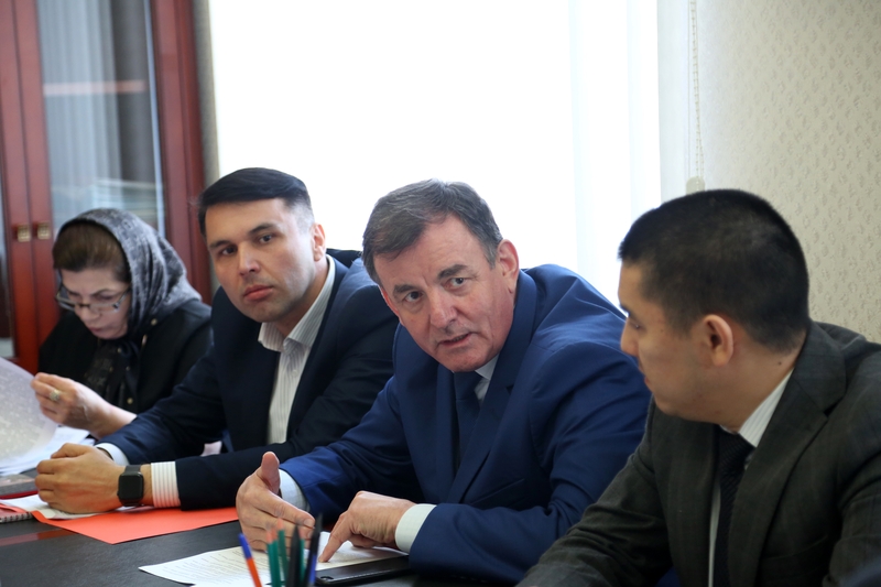 В Правительстве Дагестана обсуждены вопросы исключения коррупциогенных факторов при разработке нормативных правовых актов