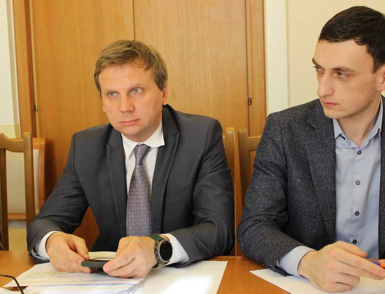 В Правительстве Дагестана прошло совещание по вопросу внесения в ЕГРН сведений о ключевых объектах учёта