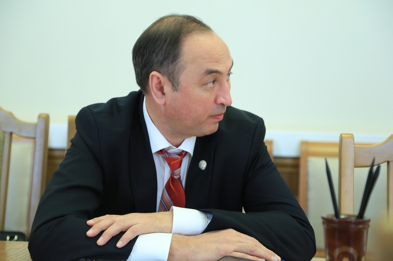 Правительство Дагестана начало мониторинг основных финансово-экономических показателей системообразующих организаций