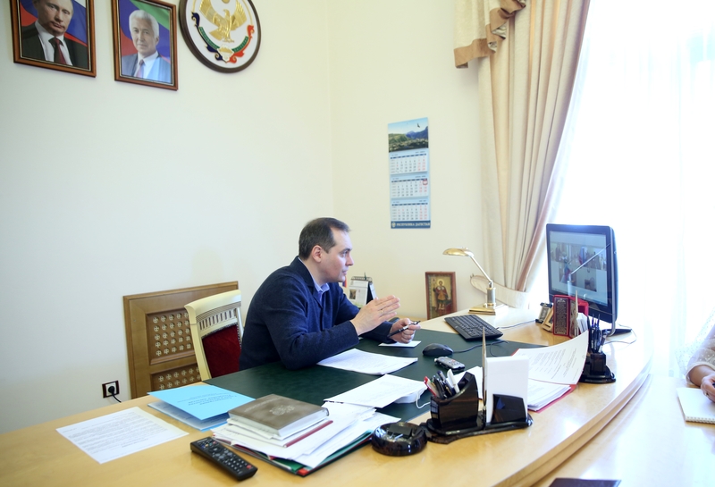 Формы поддержки предпринимателей в условиях распространения новой коронавирусной инфекции обсуждены в Правительстве Дагестана