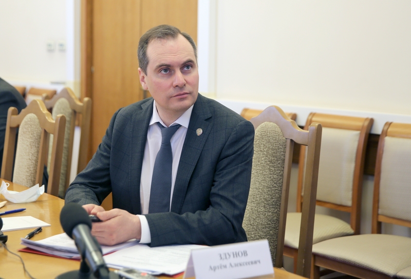 В Правительстве Дагестана обсудили возобновление работы предприятий в ряде отраслей