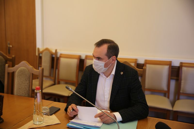 Заседание оперштаба по предупреждению завоза и распространения новой коронавирусной инфекции на территории Дагестана прошло в Правительстве РД