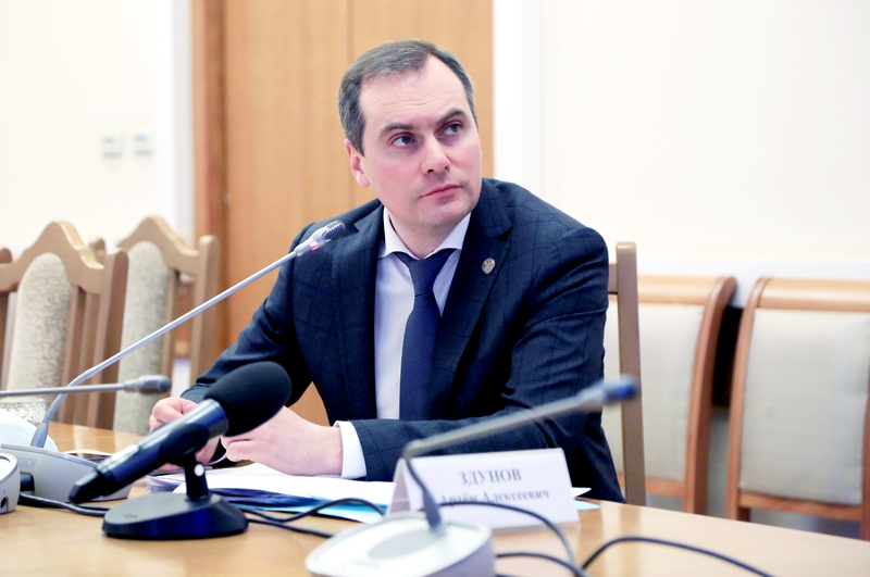 Артём Здунов провел заседание Оперативного штаба по обеспечению устойчивого развития экономики и социальной стабильности региона