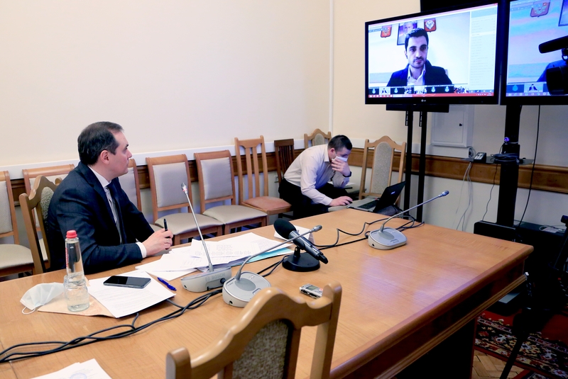 Артём Здунов провел заседание Оперативного штаба по обеспечению устойчивого развития экономики и социальной стабильности региона