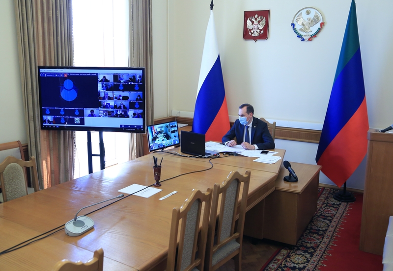 Правительство Дагестана дополнительно выделит 200 млн рублей на борьбу с COVID-19 и пневмонией