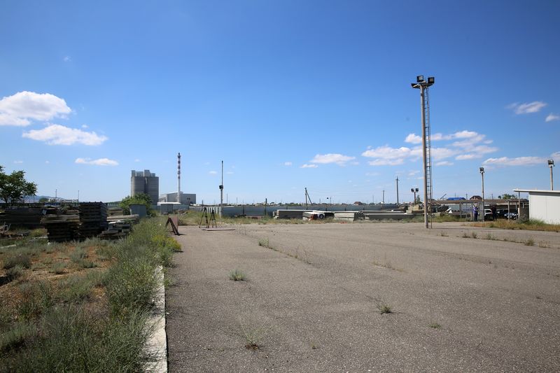 Артём Здунов посетил индустриальный парк в Кумторкалинском районе