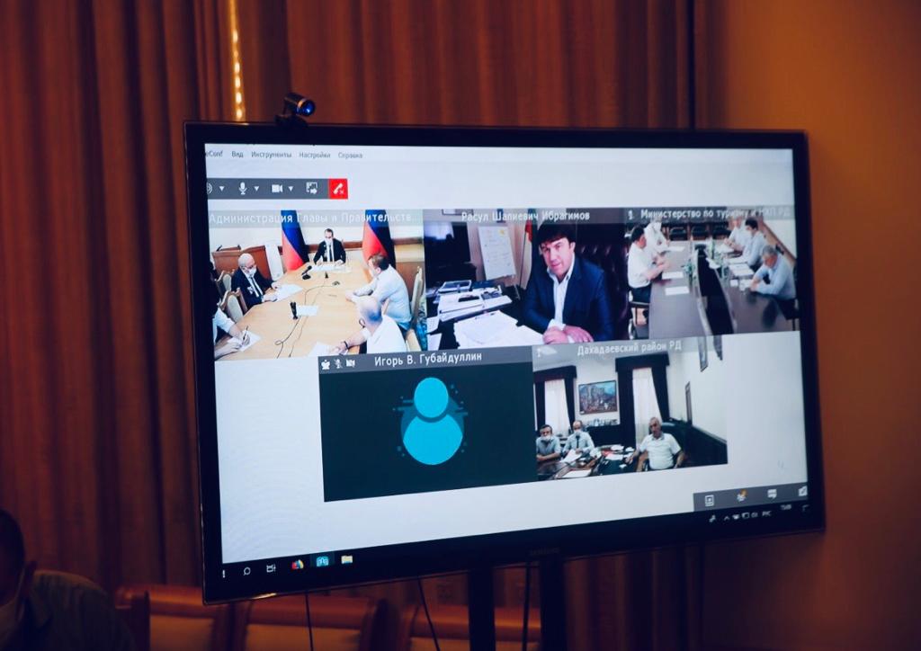 Правительством Дагестана обсуждены меры поддержки Кубачинского художественного комбината