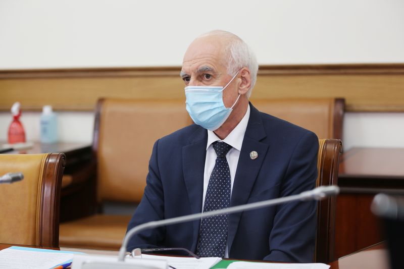 Подготовку к параду Победы обсудили в Правительстве РД