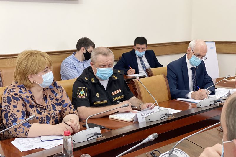 Подготовку к параду Победы обсудили в Правительстве РД