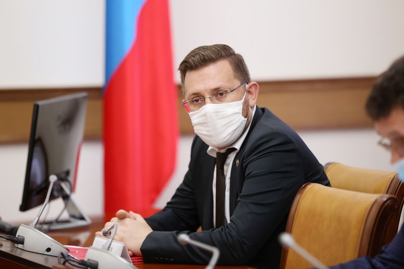 Артём Здунов встретился с представителями непродовольственных рынков