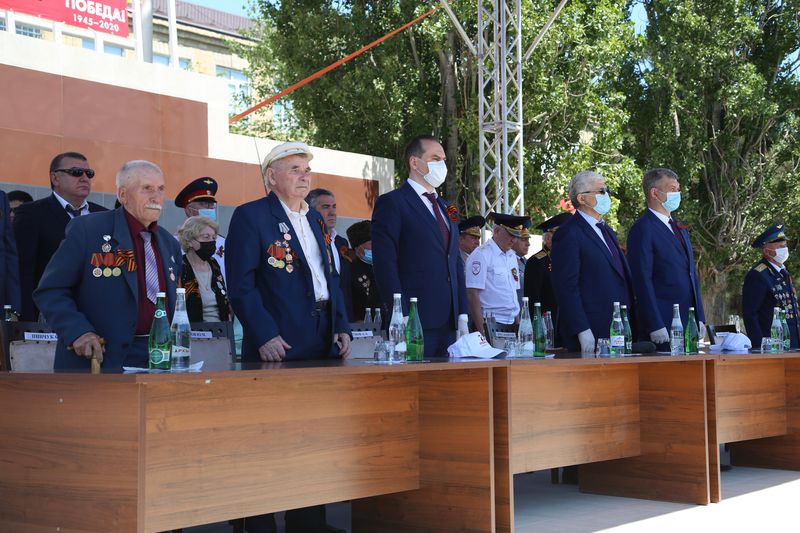 Первый за 18 лет Парад Победы прошёл Каспийске