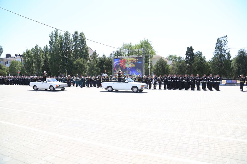Первый за 18 лет Парад Победы прошёл Каспийске