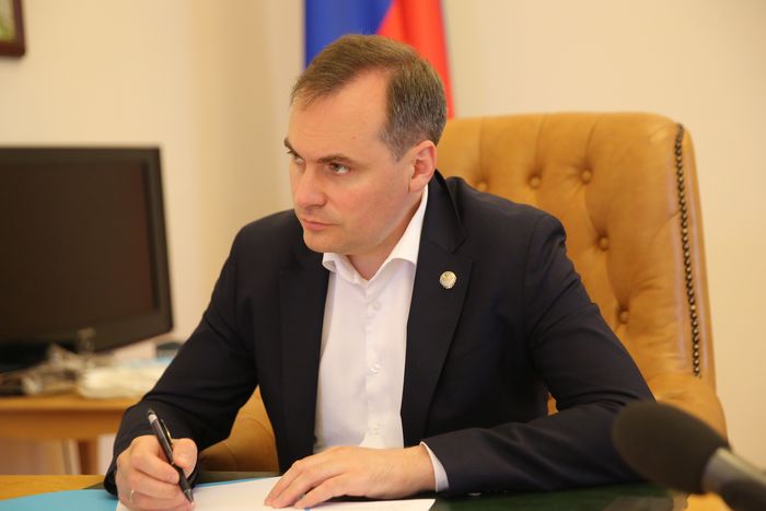 Артём Здунов провёл встречу с руководством птицекомплекса «Батыр-бройлер»