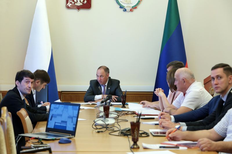 Вопросы водоснабжения и водоотведения в городах и районах Дагестана рассмотрели в Правительстве РД