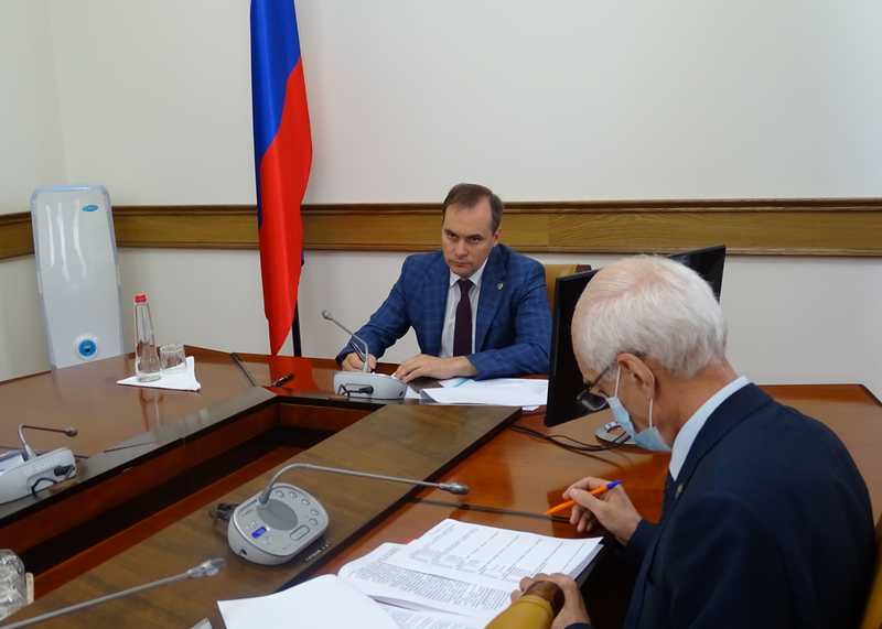 Развитие межрегионального и международного сотрудничества обсудили в Правительстве Дагестана