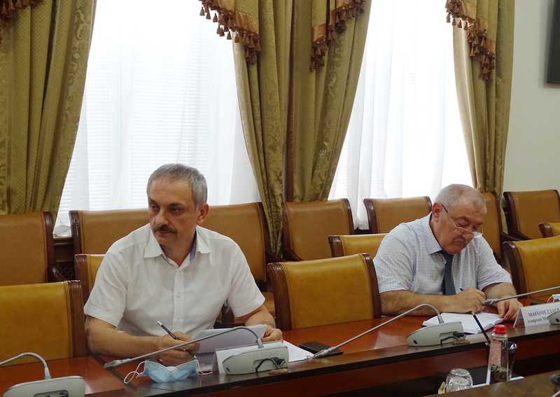 Развитие межрегионального и международного сотрудничества обсудили в Правительстве Дагестана