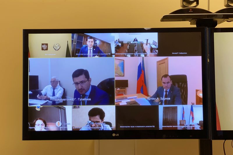 Артём Здунов провел заседание Оперштаба по устойчивому развитию экономики