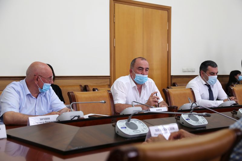 Корпорация развития Дагестана представила проекты по строительству объектов возобновляемой энергетики