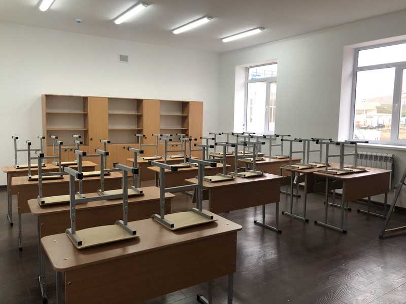 Артём Здунов оценил готовность к вводу в эксплуатацию ряда объектов образования Дагестана