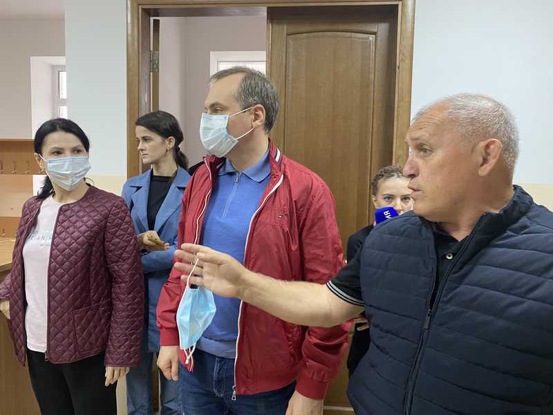 Артём Здунов оценил готовность к вводу в эксплуатацию ряда объектов образования Дагестана