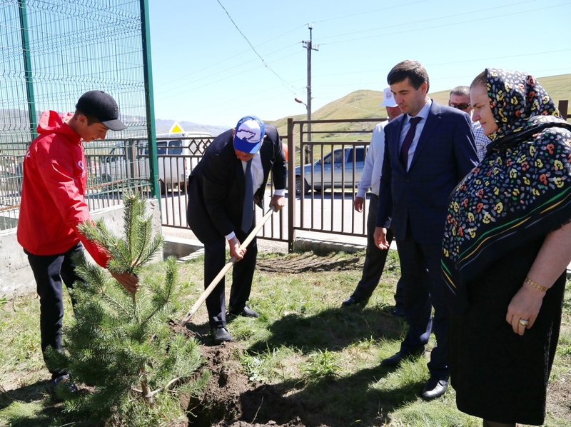 В Хунзахском районе открыли новые школы