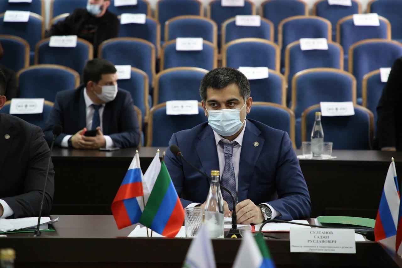Правительство Дагестана готово оказывать поддержку проектам, выдвигаемым на форум «Сильные идеи для нового времени»