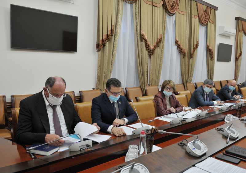 В Правительстве Дагестана обсудили меры по усилению профилактики сибирской язвы
