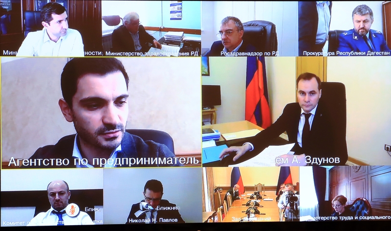 Артём Здунов потребовал постоянно мониторить цены на лекарственные препараты