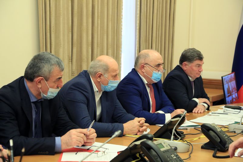 Проблемные вопросы, связанные с зимовкой скота, обсудили в Правительстве РД