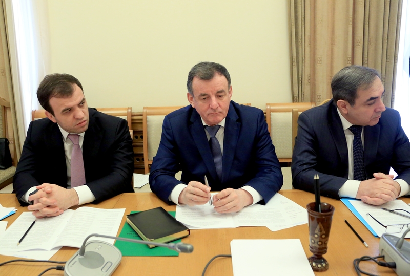 Кооперацию промышленных предприятий обсудили в Правительстве Дагестана