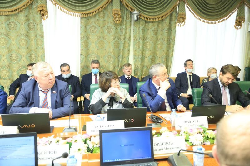 Совфед рекомендовал Минсельхозу РФ проработать ряд проблем АПК Дагестана