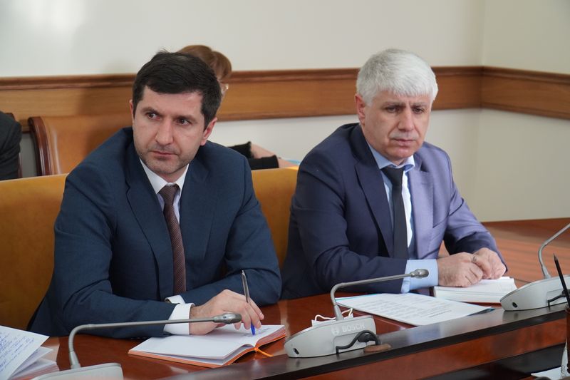На заседании оперштаба обсудили меры по организации водоснабжения жителей Махачкалы и Каспийска
