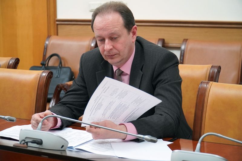 Нюсрет Омаров провел заседание президиума Совета при Главе РД по стратегическому развитию и проектной деятельности