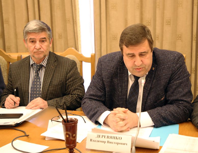 Максим Егоров положительно оценил ход подготовки к онлайн-голосованию по объектам благоустройства в Дагестане