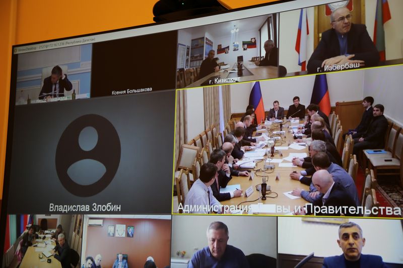 Максим Егоров положительно оценил ход подготовки к онлайн-голосованию по объектам благоустройства в Дагестане