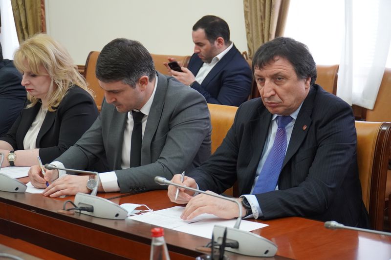 Анзор Музаев: «Школы Дагестана примут участие в проекте 500+»