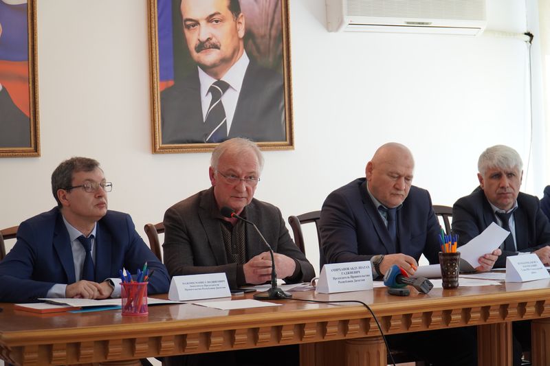 Абдулпатах Амирханов: «Правительство ускорит решение проблем пострадавших при строительстве Ирганайской ГЭС»