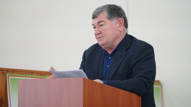 Более 20 млн рублей предусмотрено на химзащитные мероприятия против саранчи в Дагестане на 2021 год