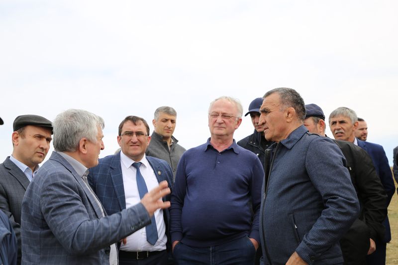 Абдулпатах Амирханов: «Правительство окажет поддержку в решении социально-экономических проблем Дахадаевского района»