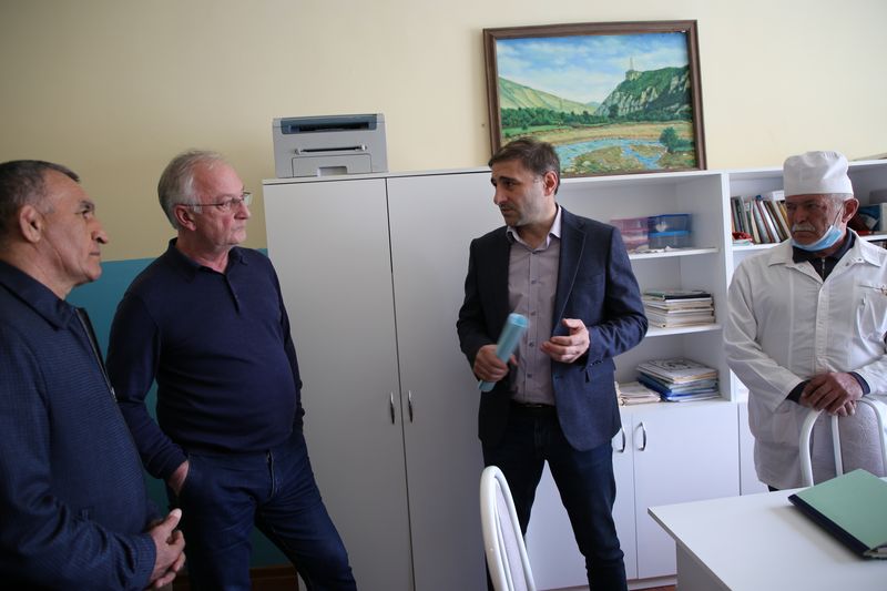 Абдулпатах Амирханов: «Правительство окажет поддержку в решении социально-экономических проблем Дахадаевского района»