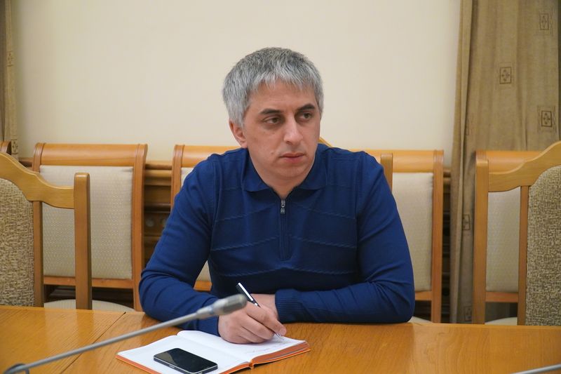 Абдулмуслим Абдулмуслимов: «Меры поддержки для хлебопекарей должны дойти до всех потенциальных получателей»