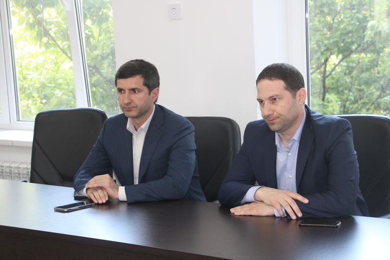 Коллективу Минцифры Дагестана представили нового руководителя