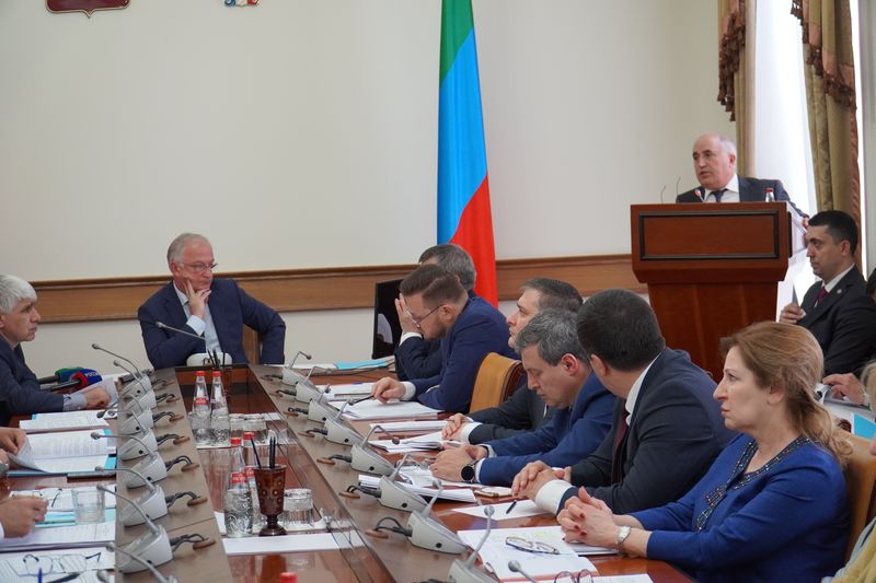 Перспективы развития птицеводства обсудили в Правительстве Дагестана