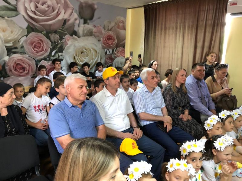 Муслим Телякавов навестил воспитанников социально-реабилитационного центра для несовершеннолетних