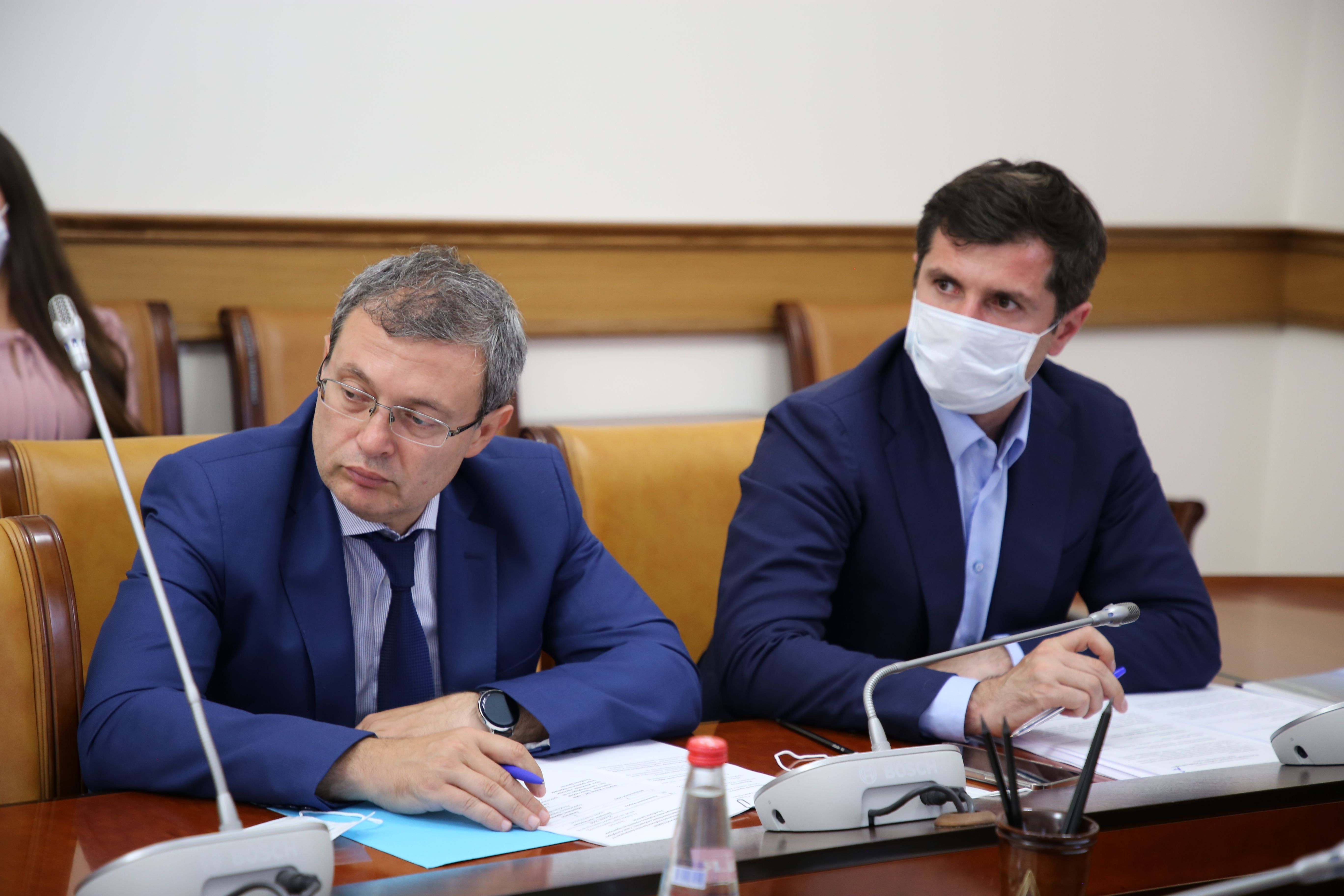 Инвестпроекты предпринимателей Санкт-Петербурга рассмотрели в Правительстве Дагестана
