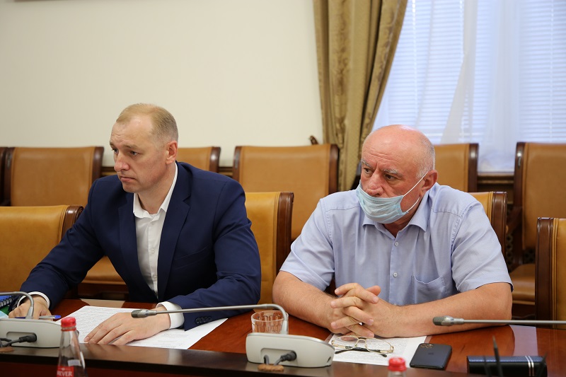 105 млн рублей выделило Правительство Дагестана на проектирование объектов ЖКХ в трех городах Дагестана